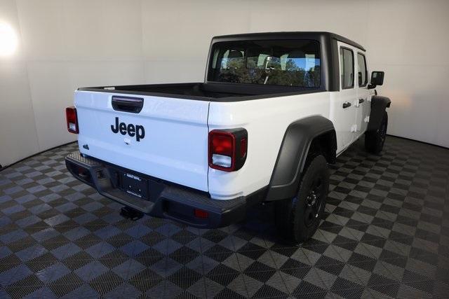 new 2024 Jeep Gladiator car, priced at $41,673