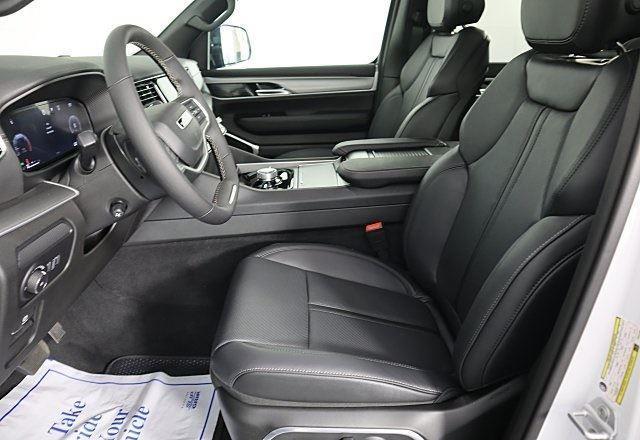 new 2025 Jeep Wagoneer L car, priced at $73,968