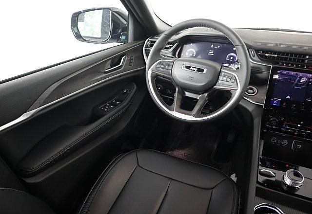 new 2025 Jeep Grand Cherokee L car, priced at $45,015