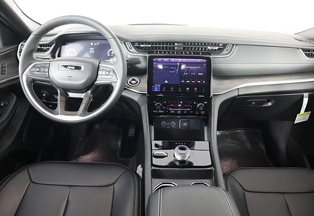 new 2025 Jeep Grand Cherokee L car, priced at $45,015
