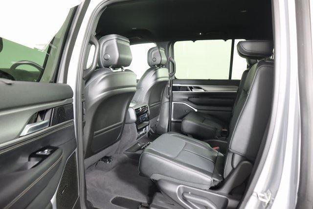 new 2025 Jeep Wagoneer car, priced at $70,995