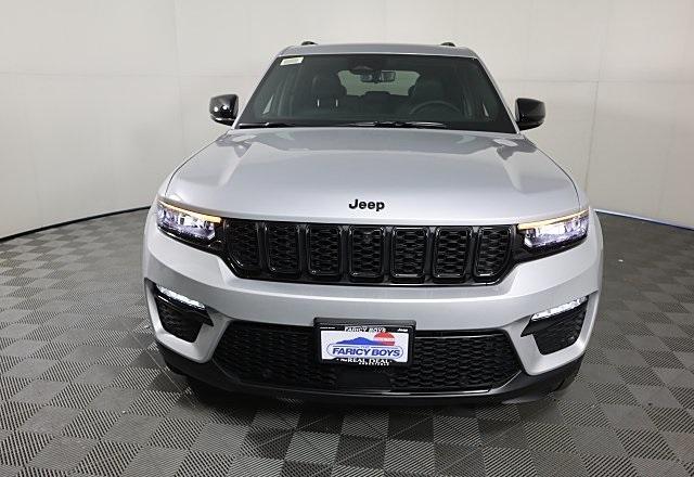 new 2025 Jeep Grand Cherokee car, priced at $50,627
