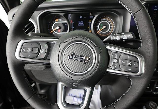 new 2025 Jeep Wrangler car, priced at $52,335