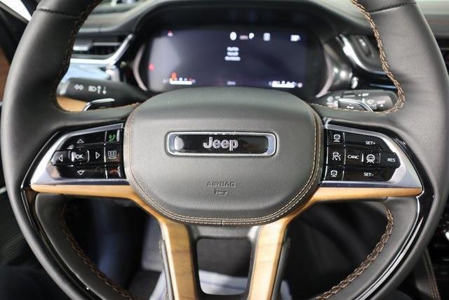 new 2025 Jeep Grand Cherokee car, priced at $61,294