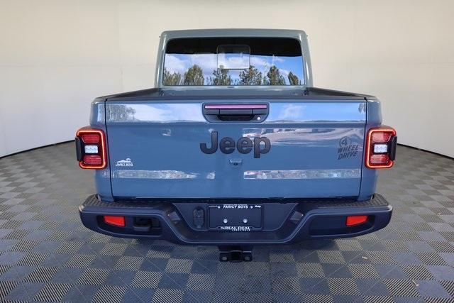 new 2025 Jeep Gladiator car, priced at $48,436