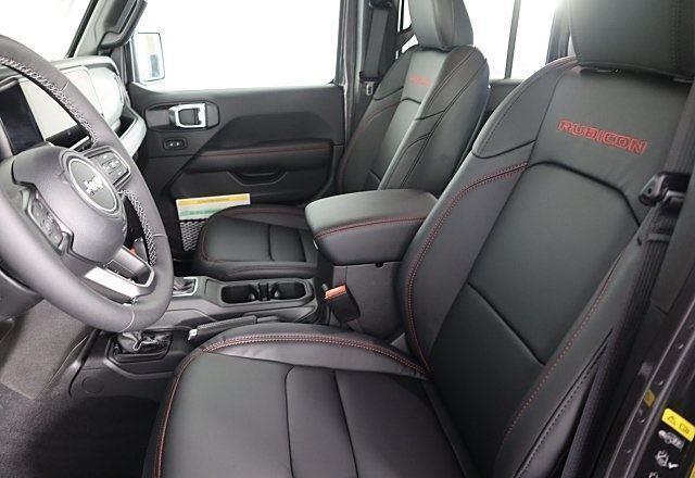 new 2025 Jeep Wrangler car, priced at $68,305