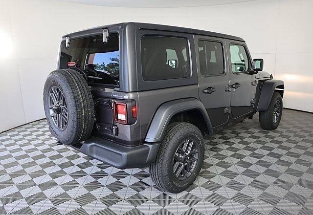 new 2025 Jeep Wrangler car, priced at $40,995
