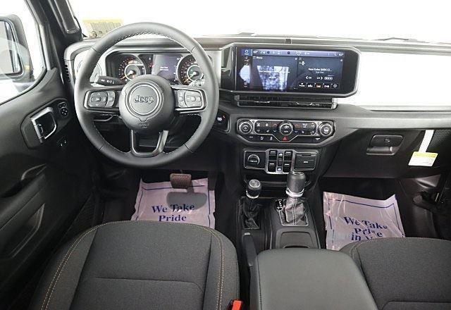 new 2025 Jeep Wrangler car, priced at $40,995