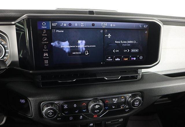 new 2025 Jeep Wrangler car, priced at $40,995