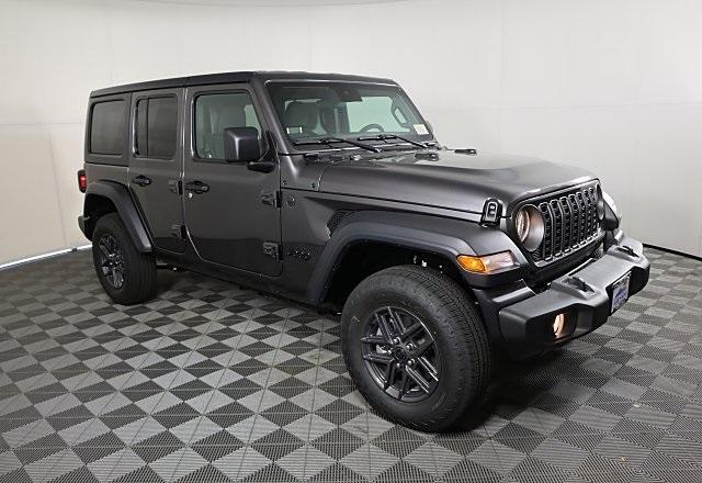 new 2025 Jeep Wrangler car, priced at $46,628