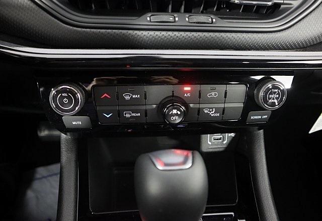 new 2025 Jeep Compass car, priced at $29,495