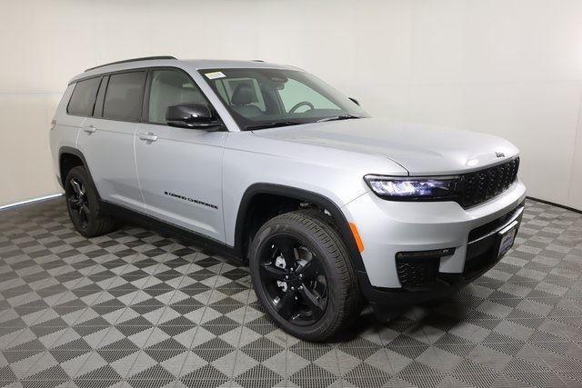 new 2025 Jeep Grand Cherokee L car, priced at $46,995