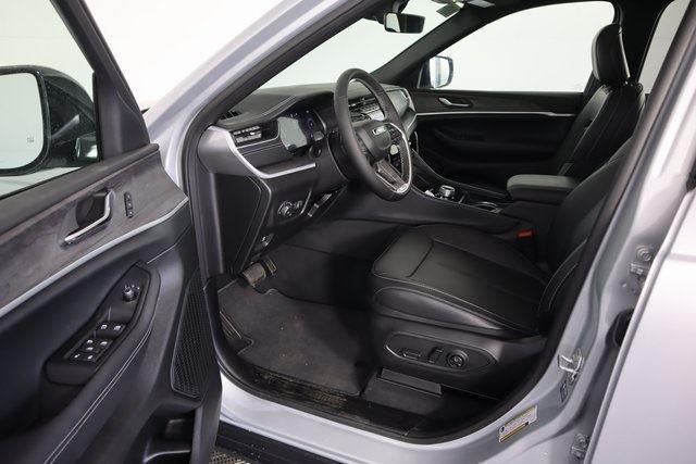 new 2025 Jeep Grand Cherokee L car, priced at $46,995
