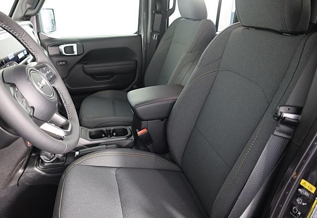 new 2026 Jeep Wrangler car, priced at $51,998