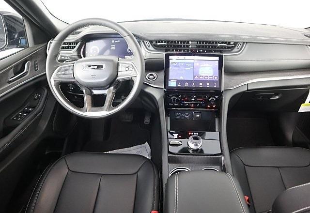new 2025 Jeep Grand Cherokee L car, priced at $49,532