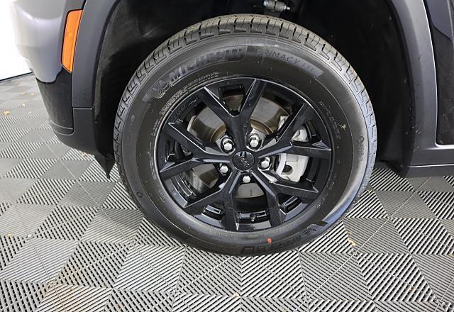 used 2022 Jeep Grand Cherokee L car, priced at $28,995