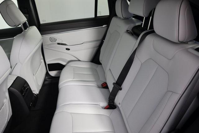 new 2025 Jeep Wagoneer S car, priced at $49,828