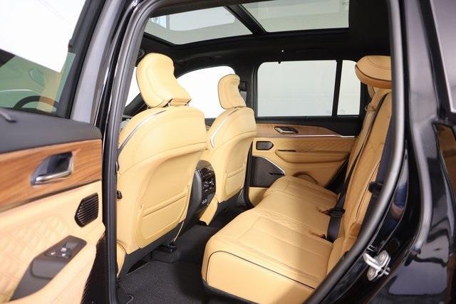 new 2025 Jeep Grand Cherokee car, priced at $64,103