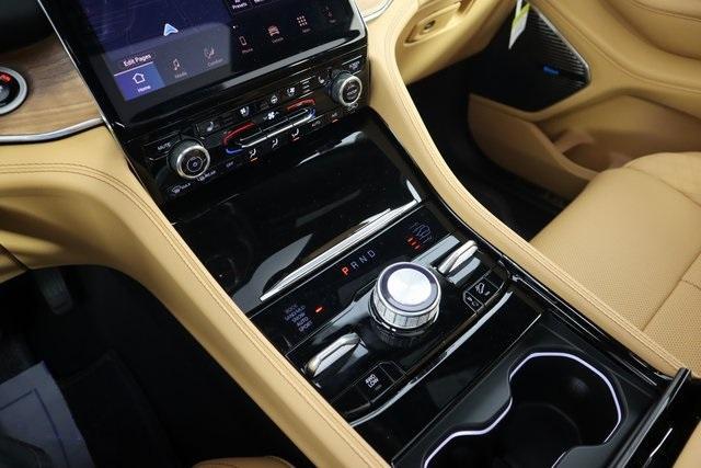 new 2025 Jeep Grand Cherokee car, priced at $64,103