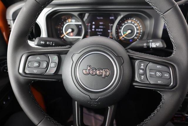 new 2025 Jeep Gladiator car, priced at $47,297