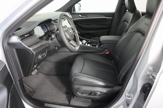 new 2025 Jeep Grand Cherokee L car, priced at $55,722