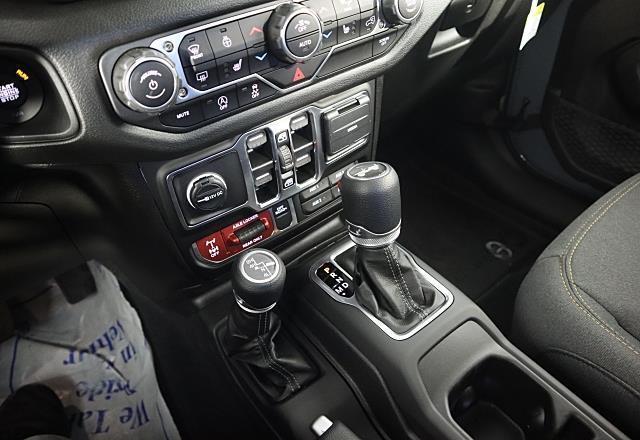 new 2025 Jeep Wrangler car, priced at $48,500