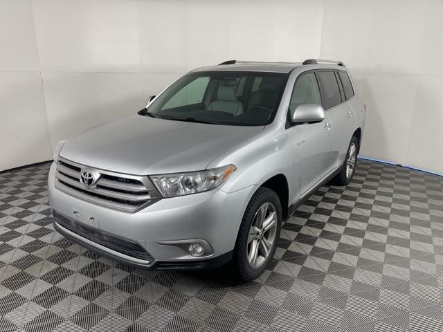 used 2013 Toyota Highlander car, priced at $18,495