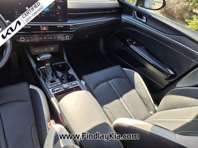 used 2025 Kia K5 car, priced at $27,697