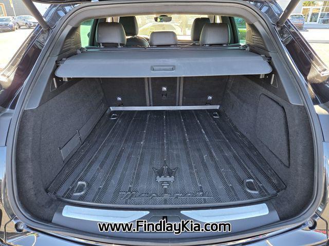 used 2023 Maserati Grecale car, priced at $35,297