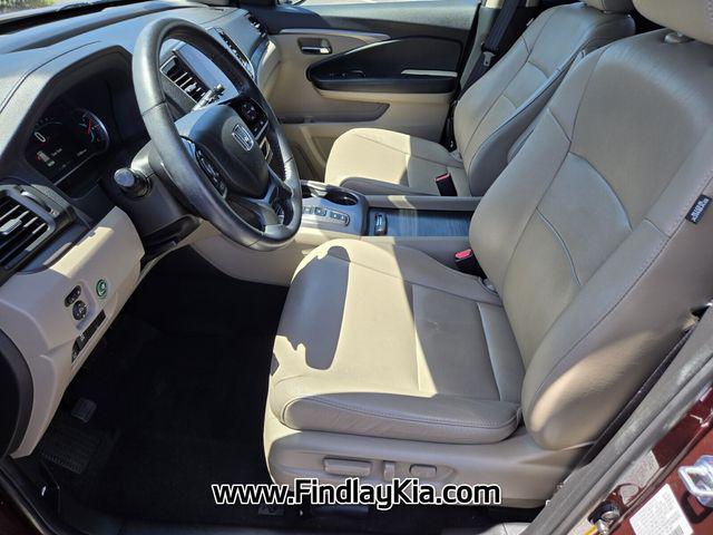 used 2022 Honda Pilot car, priced at $31,297