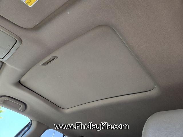 used 2022 Honda Pilot car, priced at $31,297