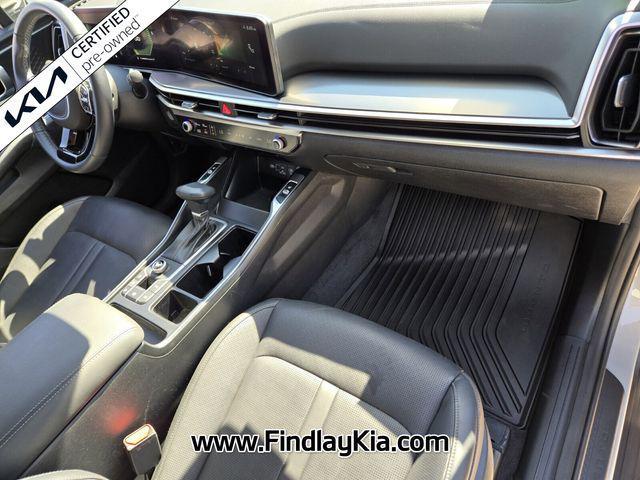 used 2025 Kia Sorento car, priced at $32,497