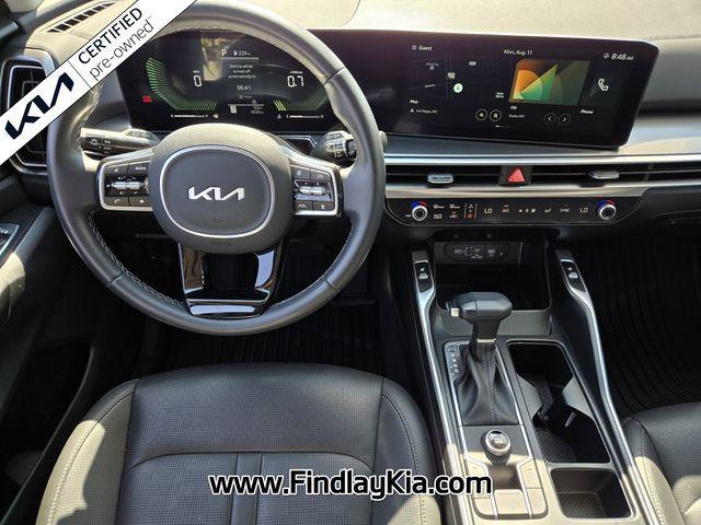 used 2025 Kia Sorento car, priced at $32,497