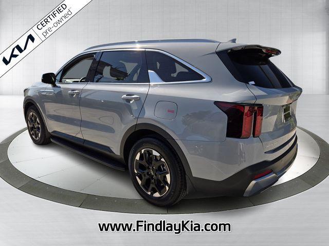 used 2025 Kia Sorento car, priced at $32,497