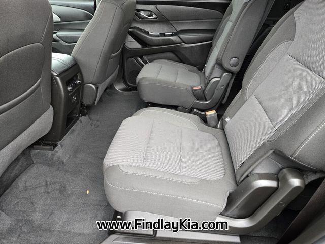 used 2023 Chevrolet Traverse car, priced at $28,297
