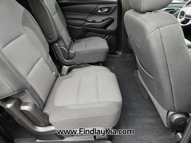 used 2023 Chevrolet Traverse car, priced at $28,297