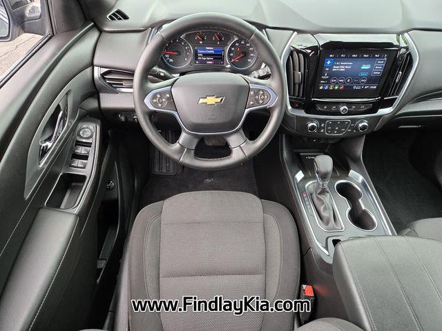 used 2023 Chevrolet Traverse car, priced at $28,297