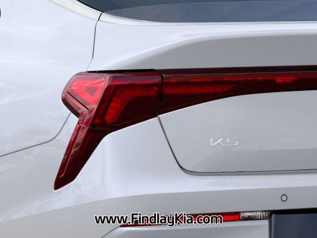 new 2026 Kia K5 car, priced at $31,055
