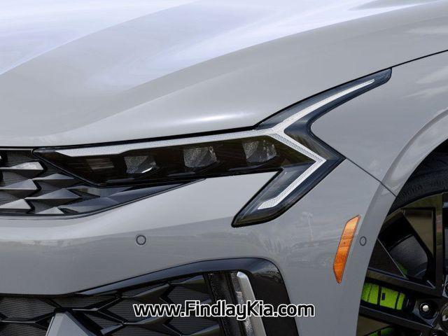 new 2026 Kia K5 car, priced at $38,080