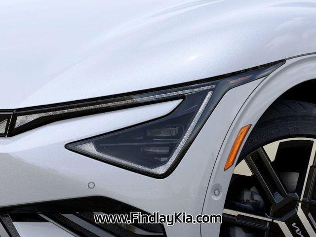 new 2025 Kia EV6 car, priced at $52,200