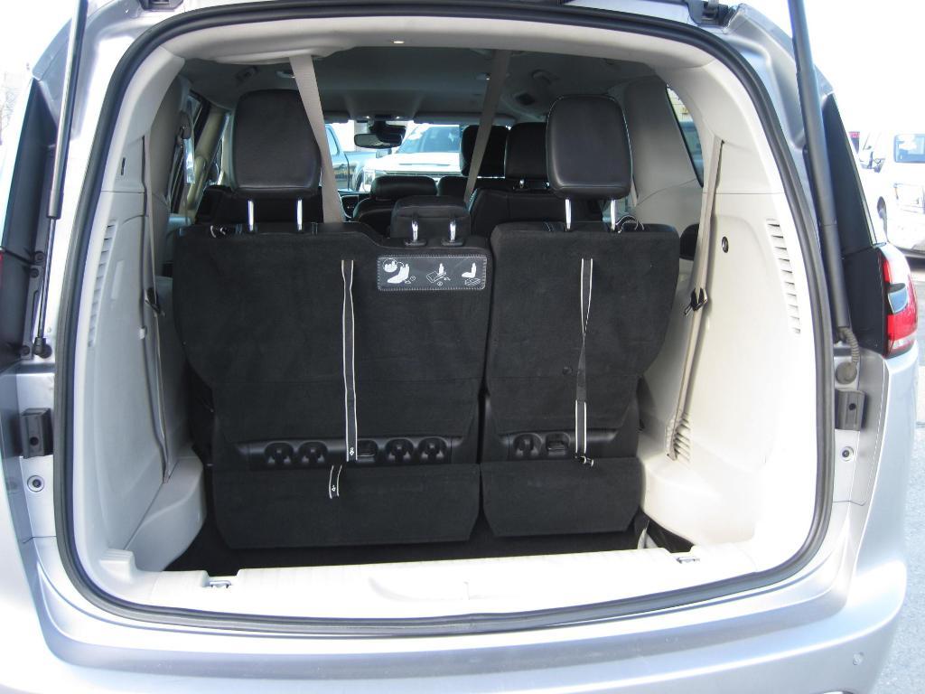 used 2021 Chrysler Pacifica car, priced at $26,950
