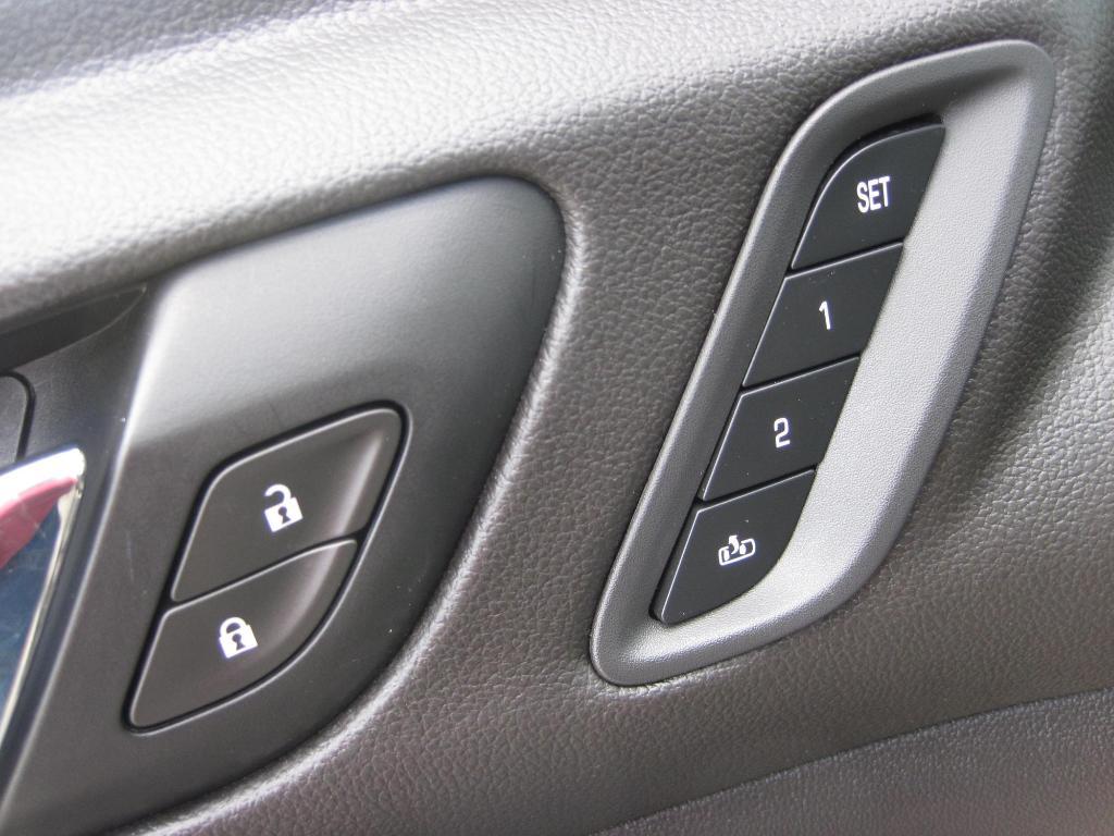 used 2020 GMC Acadia car, priced at $30,950