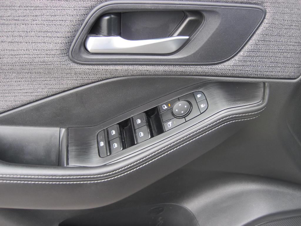 used 2023 Nissan Rogue car, priced at $26,950