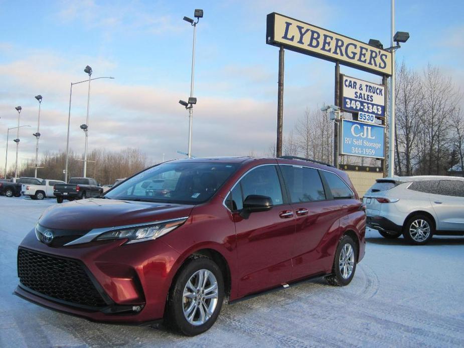 used 2023 Toyota Sienna car, priced at $47,950