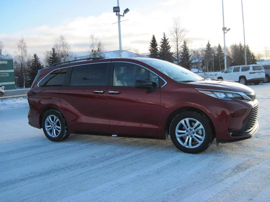 used 2023 Toyota Sienna car, priced at $47,950