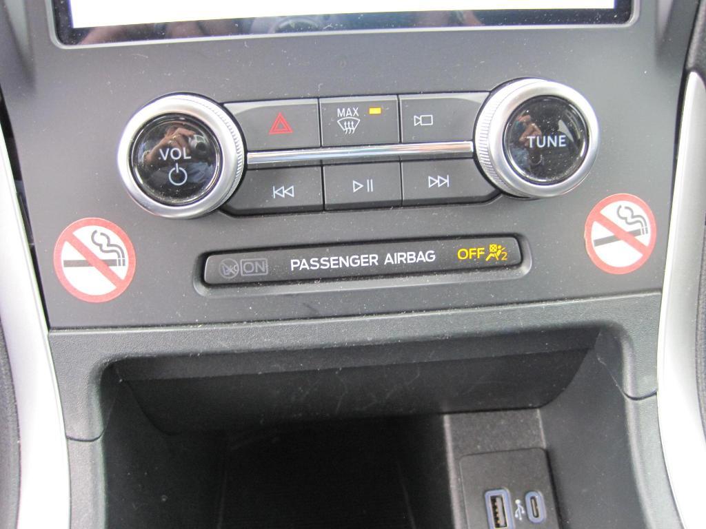 used 2024 Ford Edge car, priced at $26,950