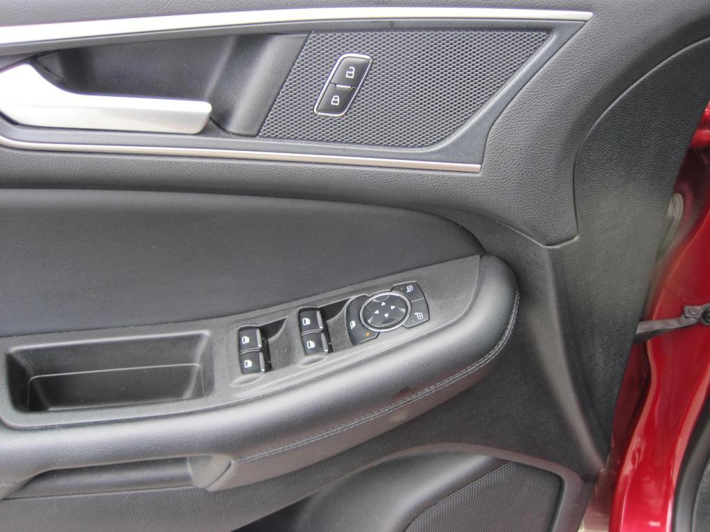 used 2024 Ford Edge car, priced at $26,950