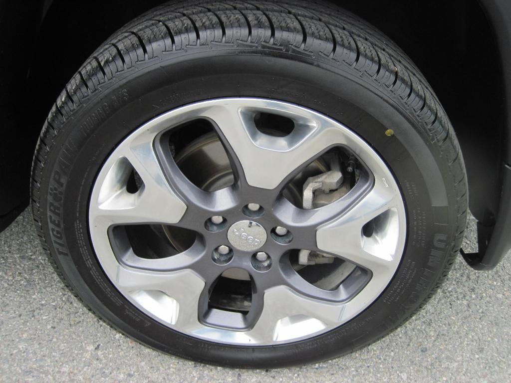 used 2020 Jeep Compass car, priced at $21,950