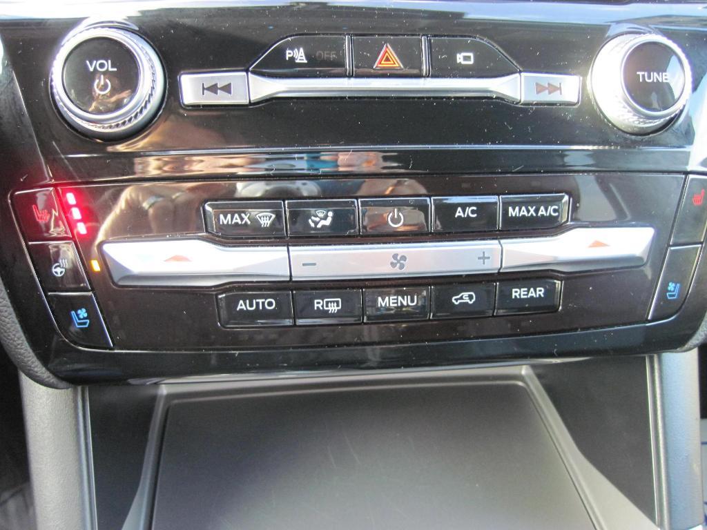 used 2022 Ford Explorer car, priced at $33,950