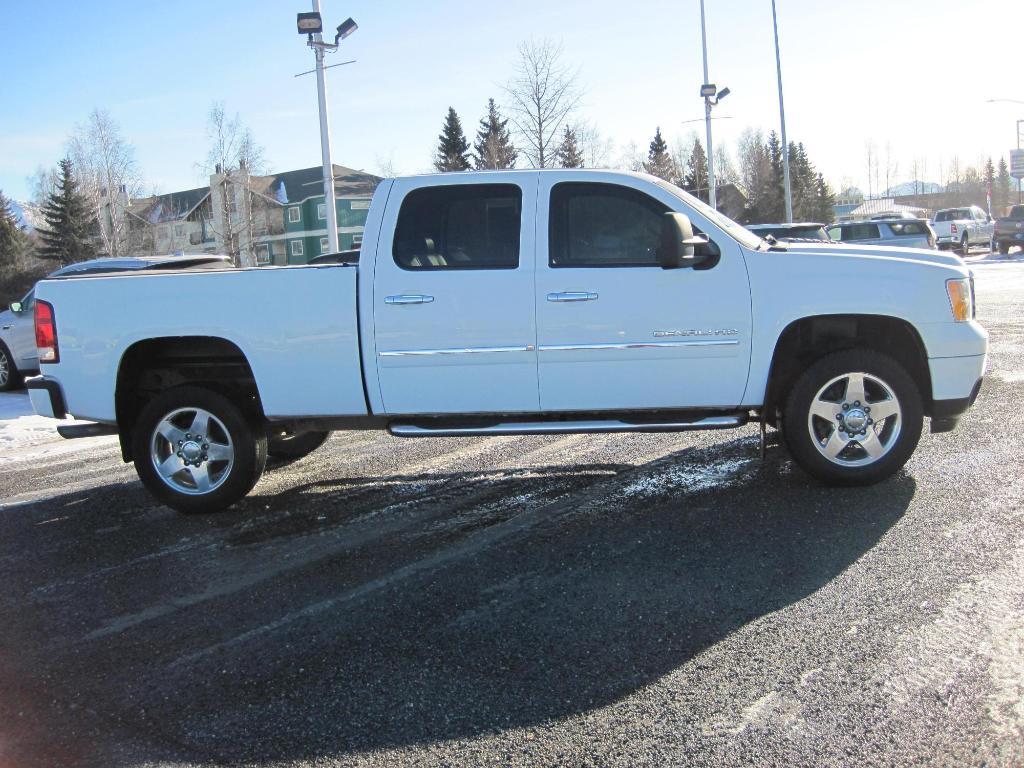 used 2014 GMC Sierra 2500 car, priced at $32,950